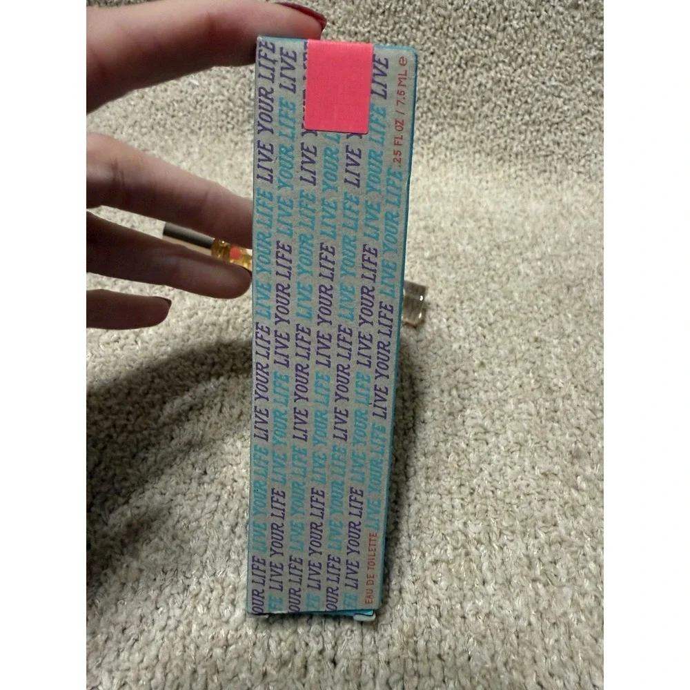 AEO‎ American Eagle Outfitters Live Your Life Fragrance EDT Rollerball NEW